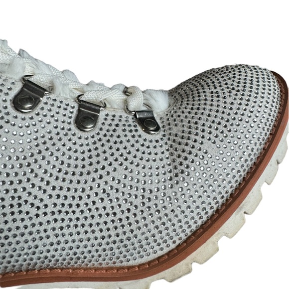 Nannette Lepore Anais Bootie Rhinestone in Winter White Size Womens 7M - Picture 8 of 12